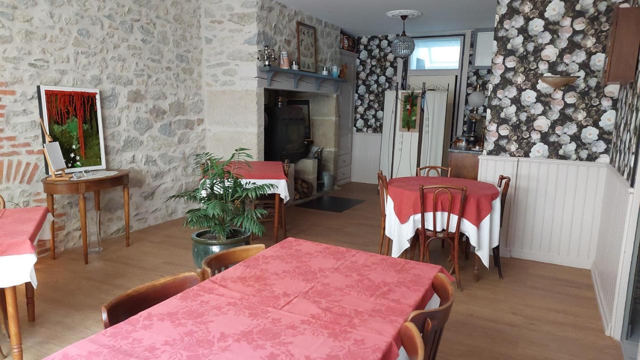 Auberge De La Tradition Correze Ngoại thất bức ảnh
